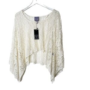 NWT Michelle Nicole Sheer Lace Dolman Cropped Top XS
